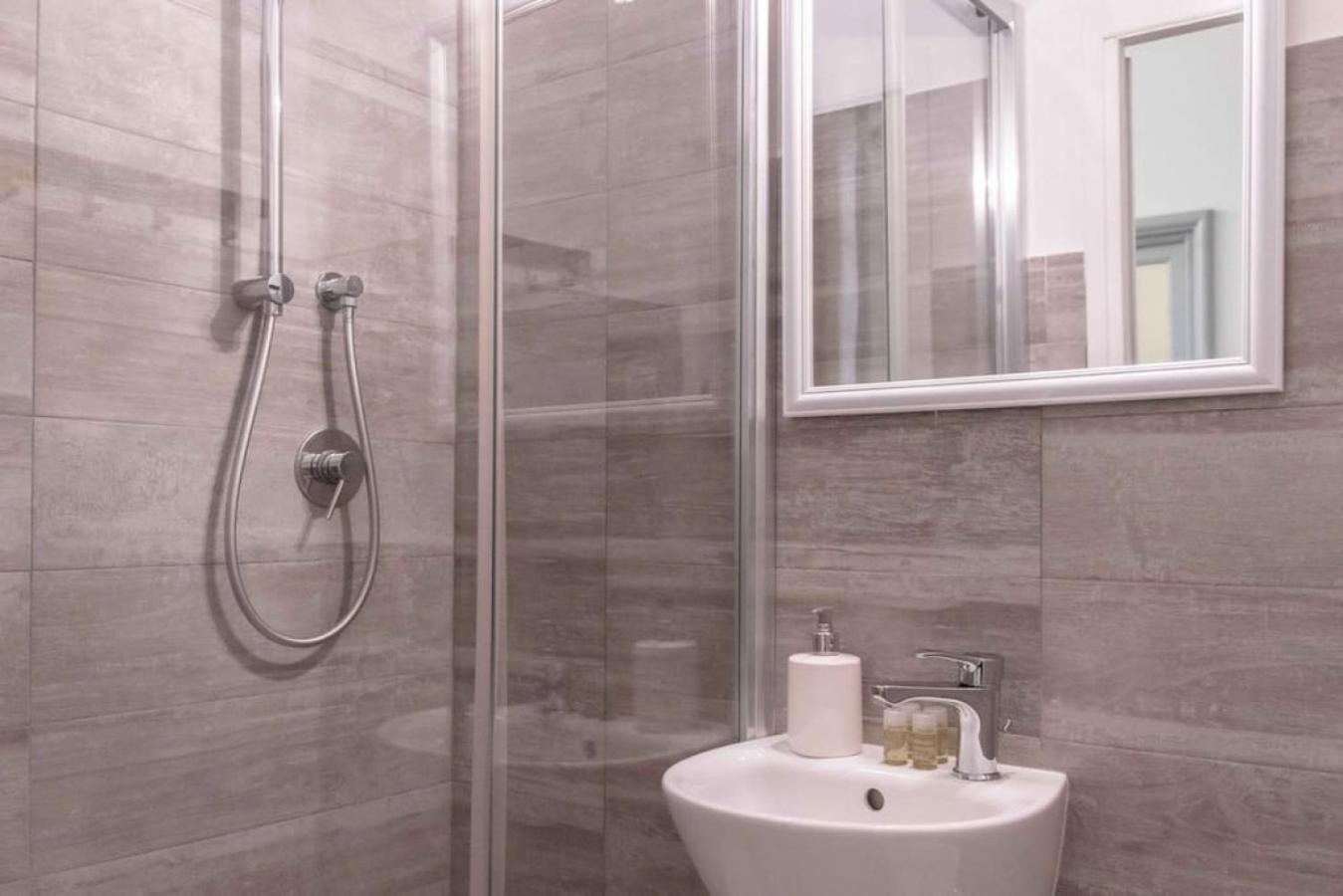 Vignola - Exclusive Apartment